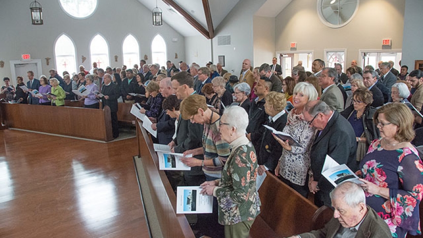 'Underdog' church sees dedication day