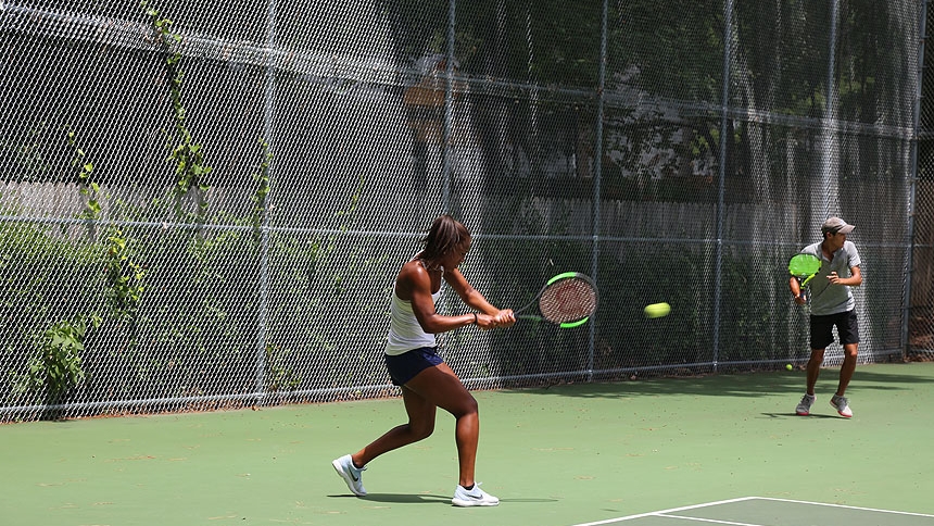 Abbey Forbes trains with a group July 22 in Cary. Weeks before she played at the juniors’ level in the French Open and Wimbledon. Credit: by Kate Turgeon Watson