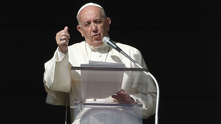 No plaster saints: God gives grace to live holy lives, pope says