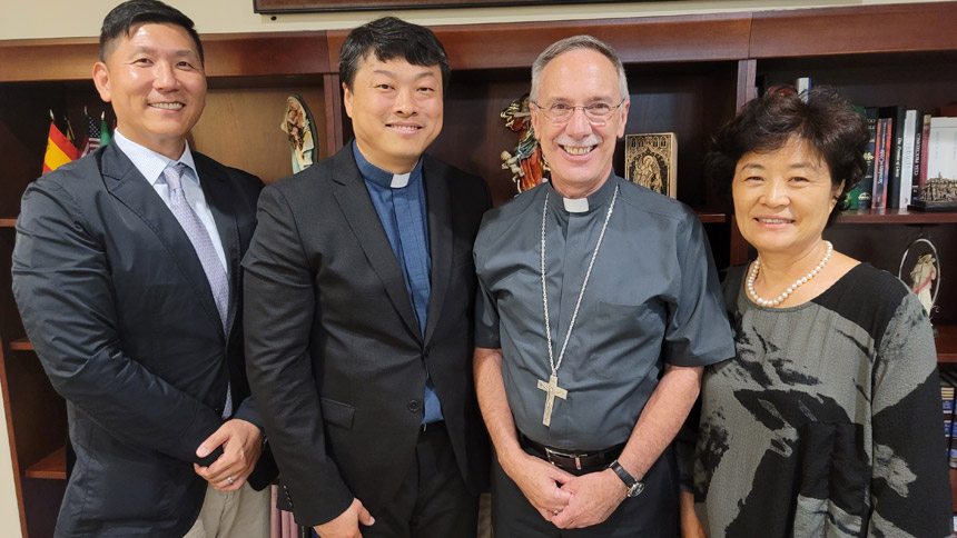  Father Dongwook Lee arrives in diocese