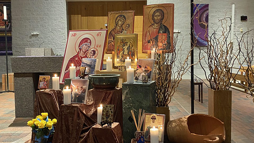 Immaculate Conception Church hosts prayer vigil for peace in Ukraine
