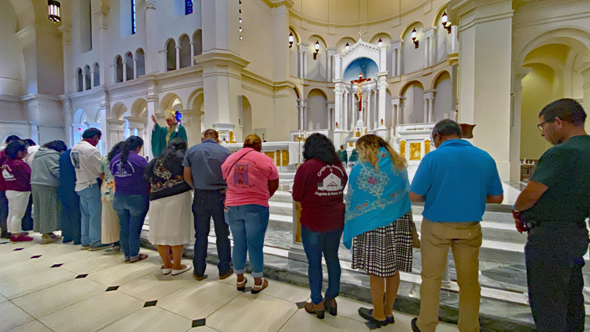 Songs, prayer and joy part of Cursillo celebration at cathedral