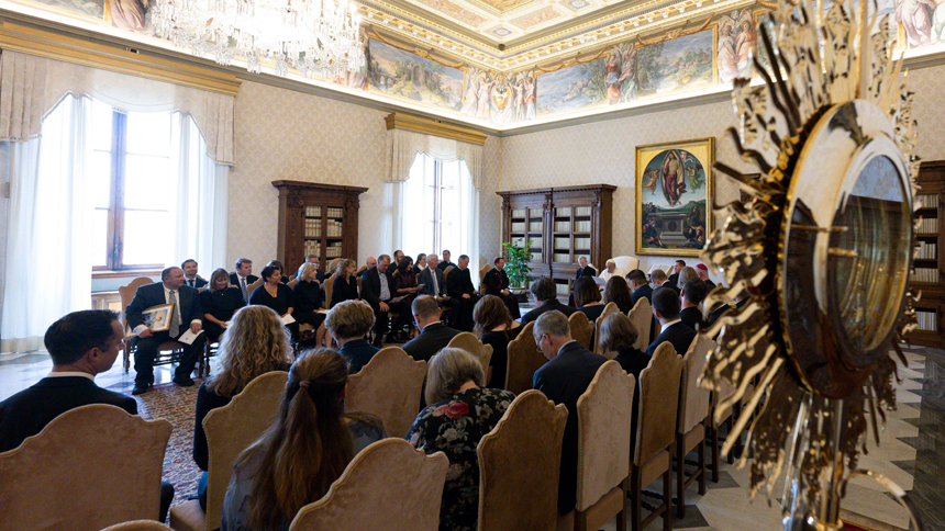 Pope Francis speaks to members of the organizing committees of the U.S. National Eucharistic Congress and Eucharistic Revival in the library of the Apostolic Palace at the Vatican June 19, 2023. The group was led by Bishop Andrew H. Cozzens of Crookston, Minn., and Bishop Kevin C. Rhoades of Fort Wayne-South Bend, Ind. (CNS photo/Vatican Media)