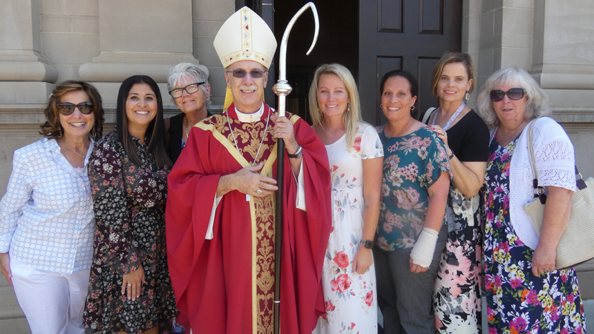 Bishop blesses, inspires Catholic educators at Mass to kick-off new school year