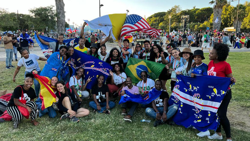 One hundred from diocese join 28,600+ from the U.S. at World Youth Day