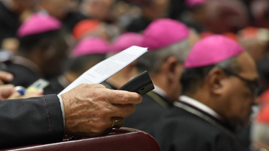 Pope Francis: Synod a religious moment, not a TV program