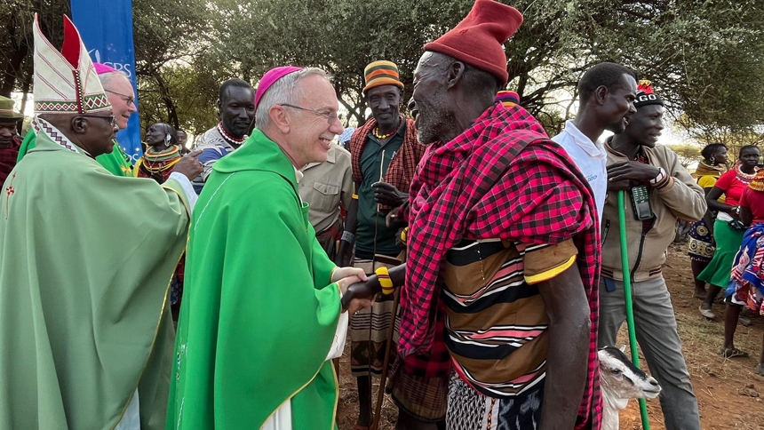 Bishop visits Kenya with CRS
