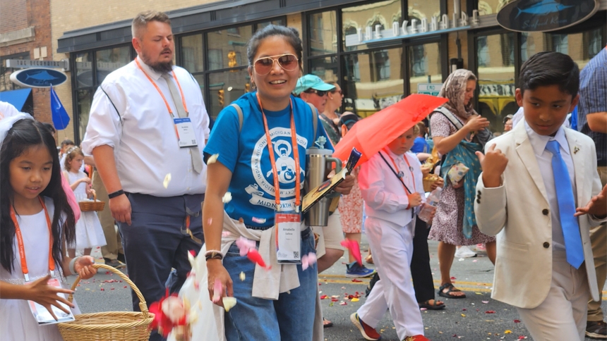 Postcards from the faithful: Indy Edition
