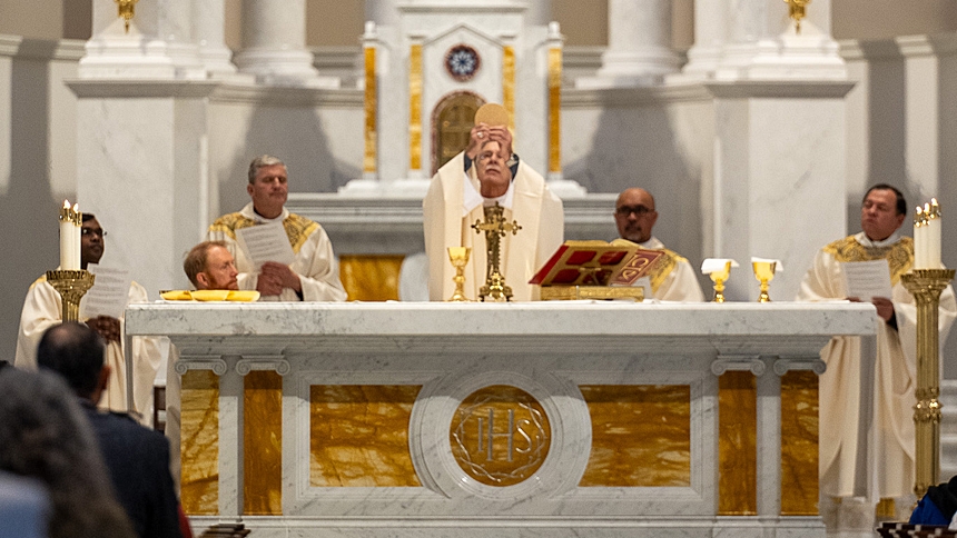 'Become apostles for life,' bishop encourages at diocesan Mass for Life