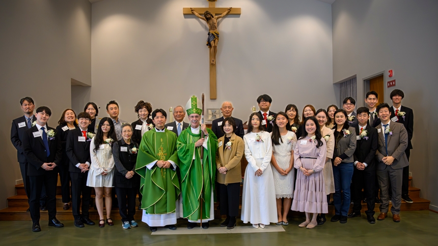 Bishop confirms 26 at St. Ha Sang Paul Jung