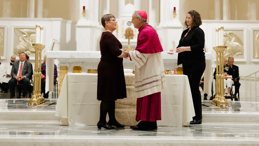 Bestowed: 16 in diocese receive papal honors