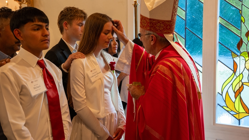 Bishop emphasizes personal connection in sacrament of confirmation