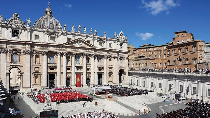 Funeral Mass celebration for Pope Francis in Rome.All photos by Dipartimento della Protezione Civile from Roma, Italia, CC BY 2.0, https://creativecommons.org/licenses/by/2.0, via Wikimedia Commons