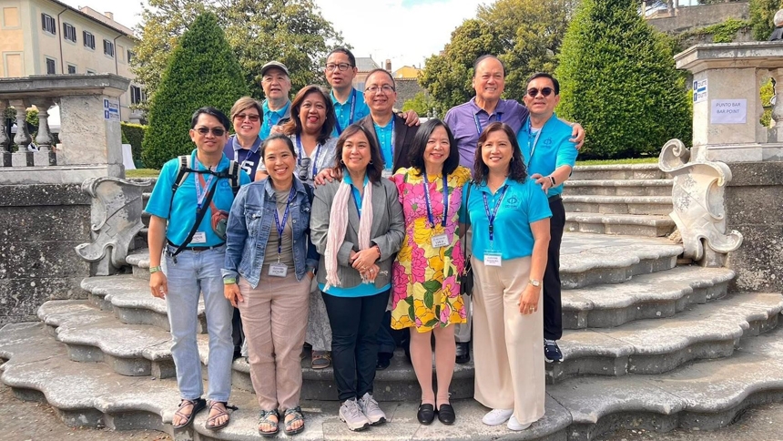 Diocese of Raleigh 'Couples for Christ' attend Pope Leo's first general audience