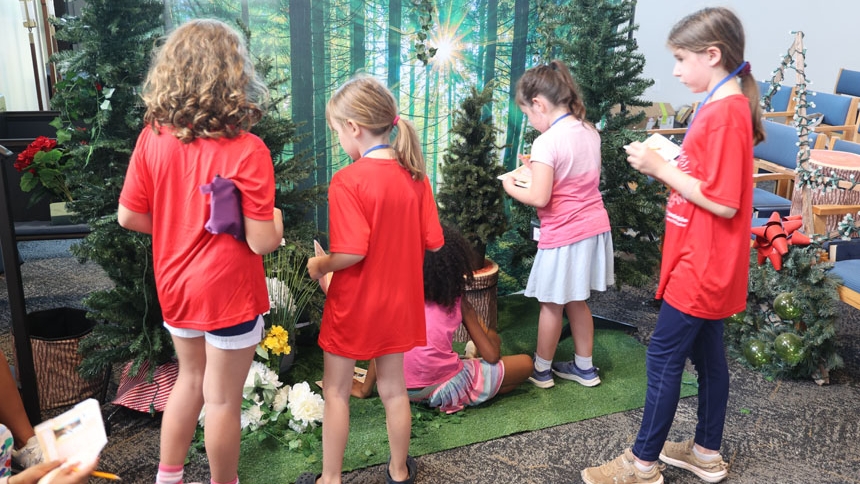 Children investigate the Eucharist at Mother Teresa Parish Detective School