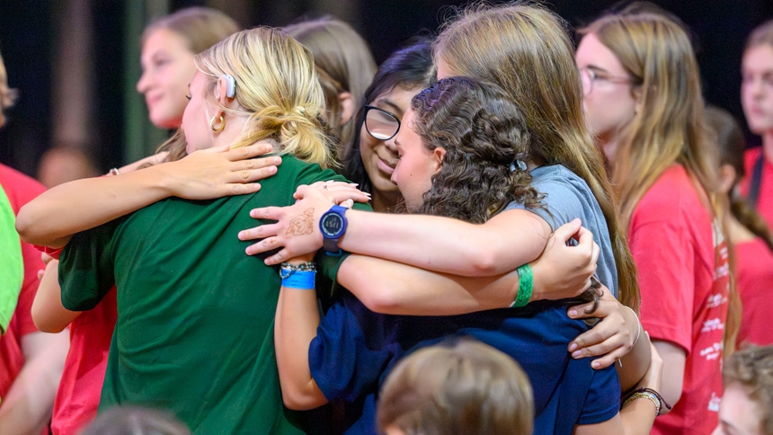 ‘More than an event … a spark’ Bishop Luis urges youth at conference to embrace prayer and Jesus