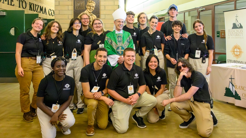 ‘More than an event … a spark’ Bishop Luis urges youth at conference to embrace prayer and Jesus