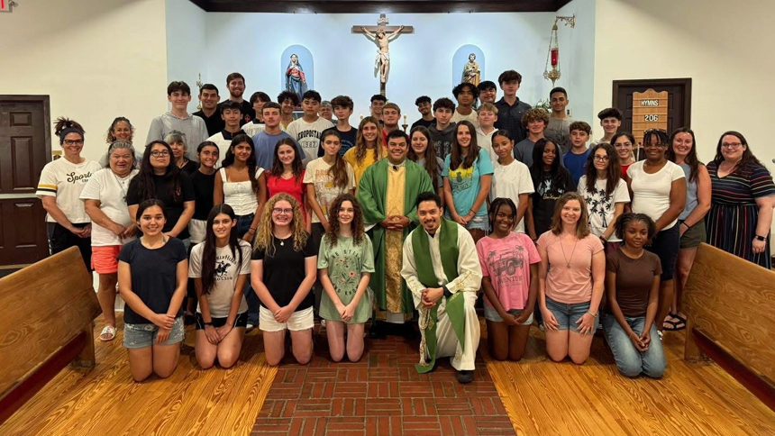 Roanoke Rapids welcomes Florida teens on mission trip