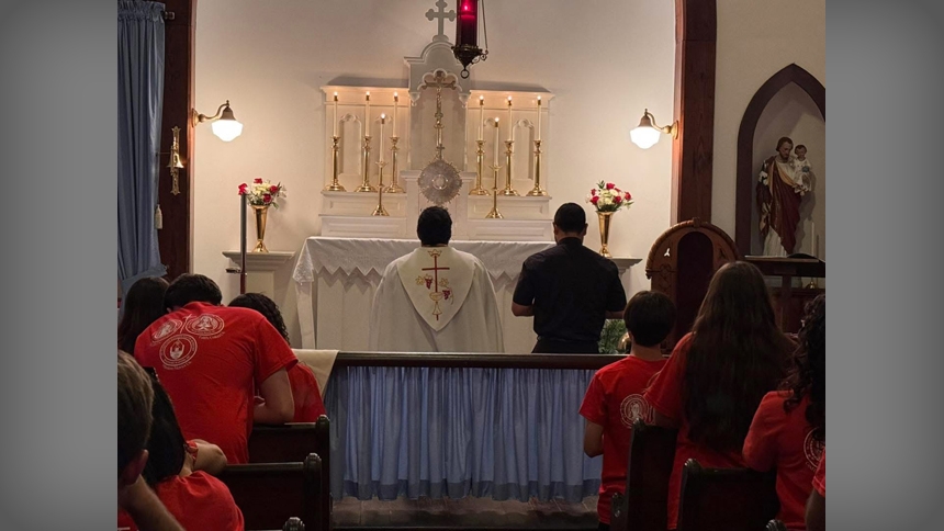 Roanoke Rapids welcomes Florida teens on mission trip
