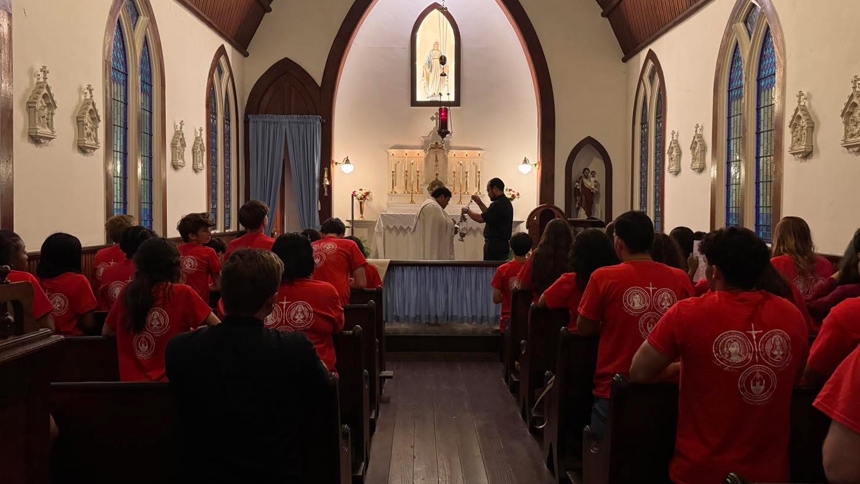 Roanoke Rapids welcomes Florida teens on mission trip