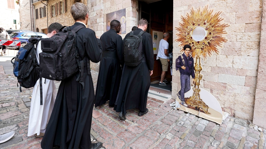 Seminarians enter the Shrine of the Renunciation, where Blessed Carlo Acutis is buried, in Assisi, Italy, Aug. 21, 2025. Acutis who died in 2006, will be canonized Sept. 7 at the Vatican by Pope Leo XIV. (CNS photo/Lola Gomez)