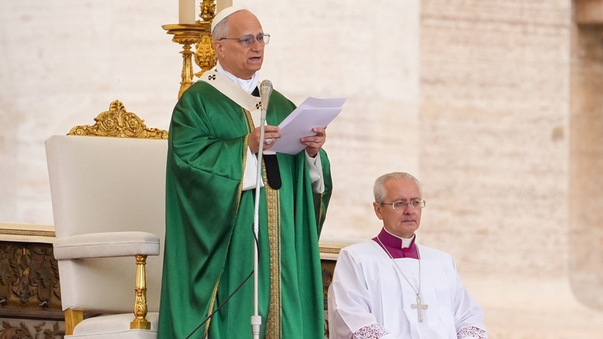 Pope Leo XIV gives his homily as he celebrates Mass for the Jubilee of Migrants and the Jubilee of the Missions in St. Peter’s Square at the Vatican Oct. 5, 2025. (CNS photo/Lola Gomez)