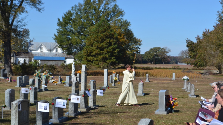 Bishop shares reminders of eternal life at annual Mass