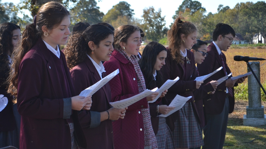 Bishop shares reminders of eternal life at annual Mass