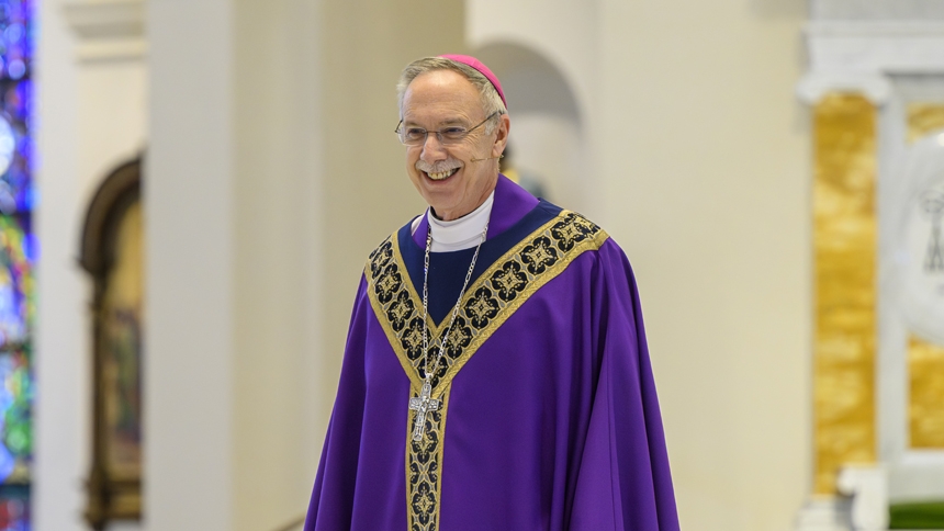 Homeschool families celebrate Mass at cathedral 