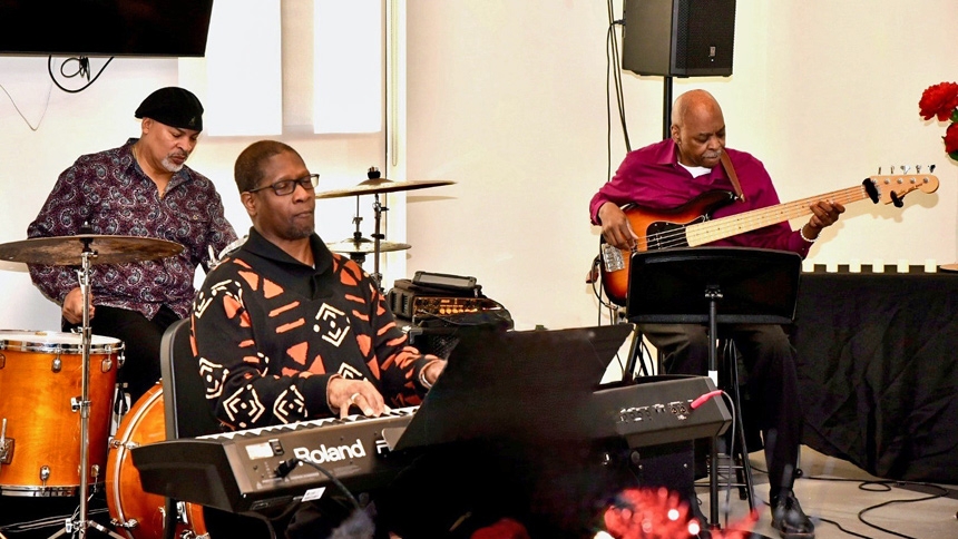 Jazz brunch celebrates Black history and honors choir