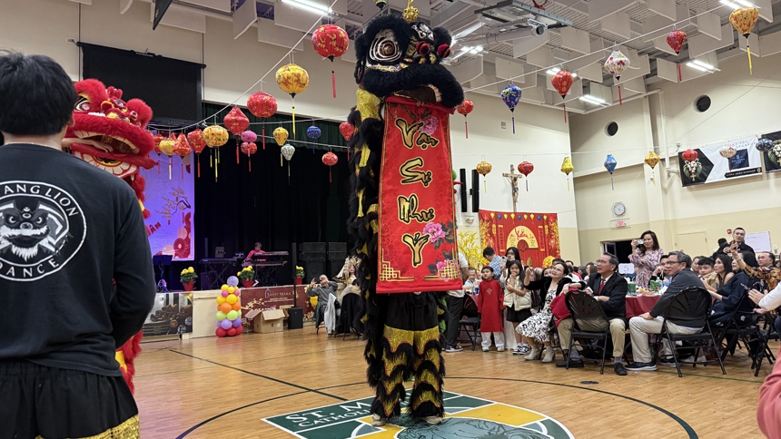 Vietnamese Catholics in Eastern North Carolina welcome Year of the Horse with faith and tradition