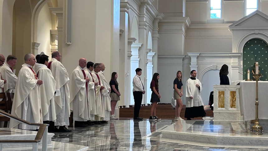 Bishop to 8th graders: ‘Shine with your heart’ 