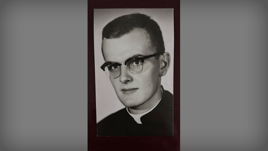 Monsignor Frank Moeslein, 93, dies in Southern Pines