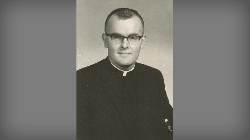 Monsignor Frank Moeslein, 93, dies in Southern Pines