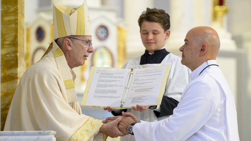 Bishop Luis and Jorge Rosende at the Rite of Ordination to the Diaconate.