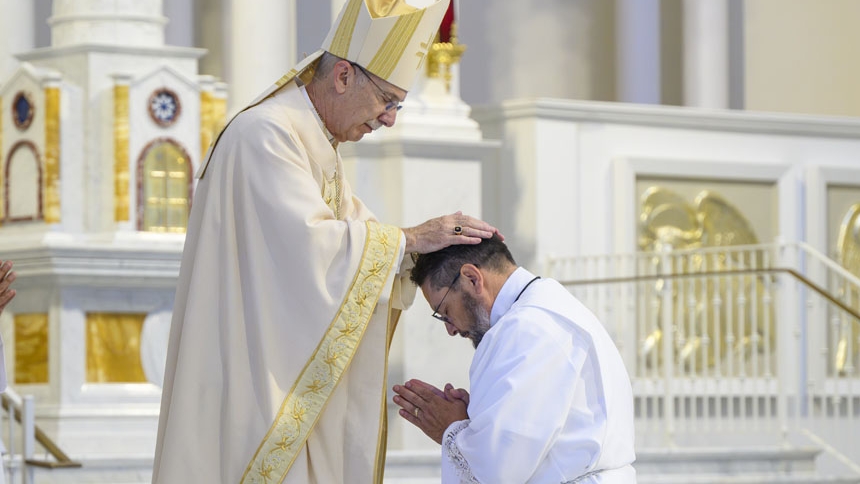The gift of the Holy Spirit is conferred upon Julián Sandoval Ramírez.