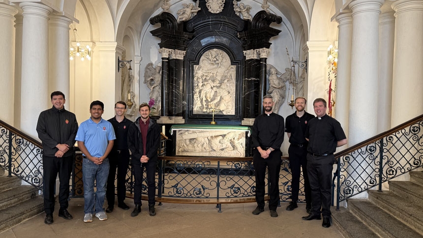 ‘We simply lived’ Four seminarians and a summer alongside the Sisters of Mercy