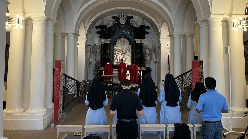 ‘We simply lived’ Four seminarians and a summer alongside the Sisters of Mercy
