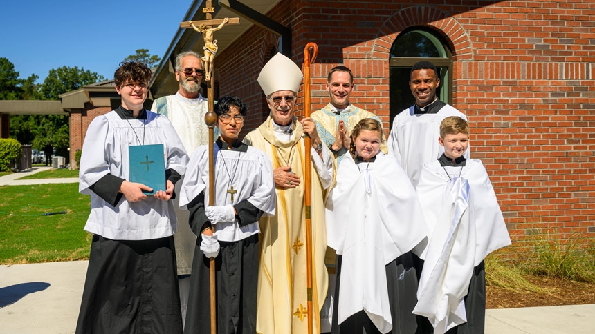 St. Stanislaus celebrates new pastor, parish hall