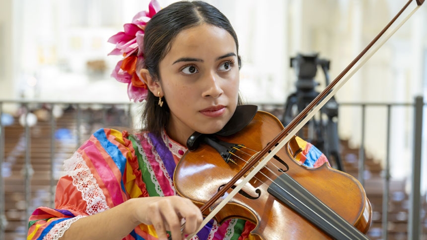 Hispanic Heritage event is expression of unity in diversity