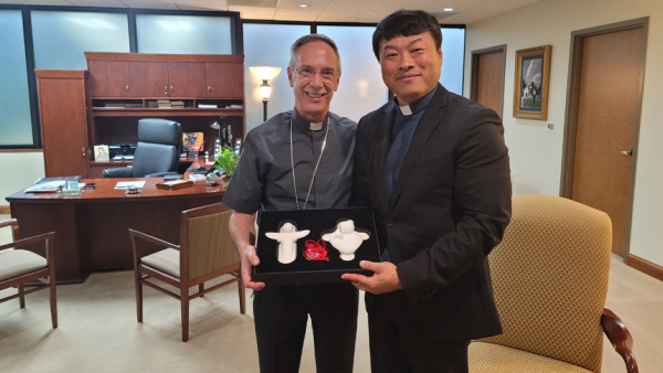 Father Dongwook Lee arrives in diocese