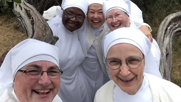 Sister Constance Veit, l.s.p., and other Little Sisters of the Poor
