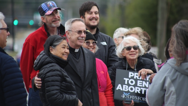 Bishop joins parishioners in 40 Days for Life vigil