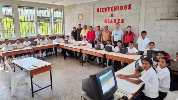 Mutual prayer and hope: St. Michael the Archangel Parish celebrates a 25-year friendship with sister parish in Honduras 