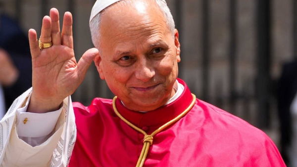Pope Leo XIV arrives at the Cathedral of the Holy Cross and St. Eulalia in Barcelona June 9, 2026. (CNS photo/Lola Gomez)